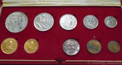 1973 Long Proof Set with Gold Start @ R1 !!!!