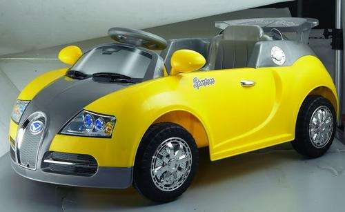 RADIO CONTROLLED RIDE IN CAR