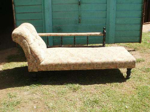 ****SPECIAL****** CHAISE LOUNGE