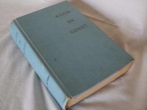 KOOK EN GENIET DEUR S.J.A.DE VILLIERS (1964/1966)