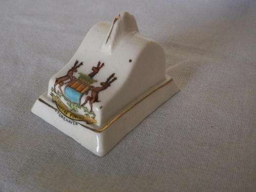 STONEHAVEN, GOSS WARE CHEESE DISH