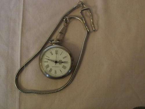 MECHANICAL POCKET WATCH WITH CHAIN