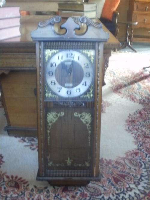 BLESSING QUARTZ WALL CLOCK FOR REPAIRS