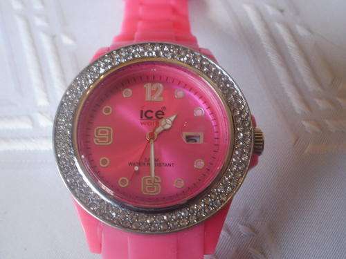 LADIES ICE WATCH WITH DATE AT THREE