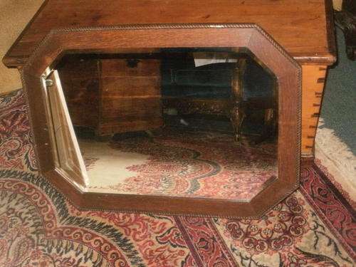 STUNNING FRAMED BEVELLED MIRROR