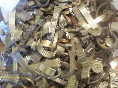 LOT 1- WATCH STRAPS & WATCH CASING'S