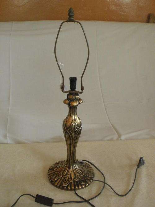 STUNNING ART NOUVEAU STYLE LAMP