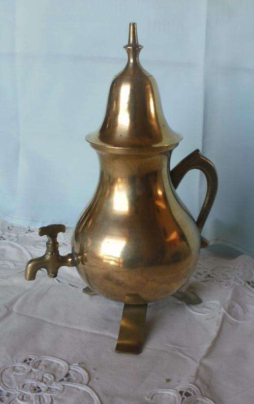 BRASS KETTLE WITH TAP