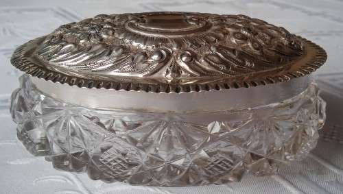 BIRMINGHAM 1905 SILVER LIDDED CRYSTAL TRINKET BOWL