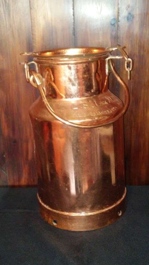 "KING WILLIAMSTOWN" MILK/CREAMER CAN