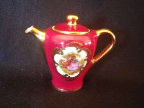 MINIATURE LIMOGES TAZZA