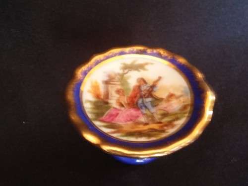 MINIATURE LIMOGES TAZZA