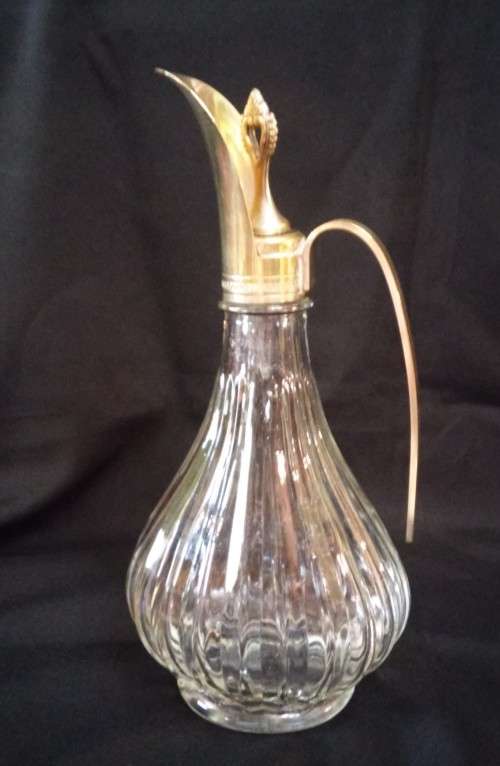 CLARET DECANTER