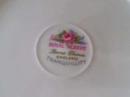 ROYAL ALBERT "TRANQUILLITY" TRIO (B)