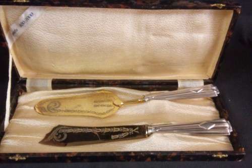 800 SILVER HANDLE SERVING SET