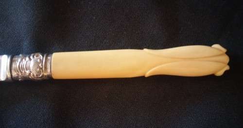BONE HANDLE ORNATE SERVING KNIFE