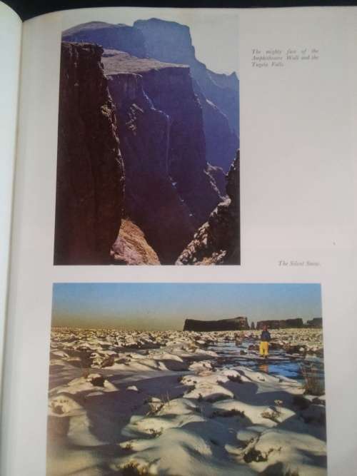 BARRIER OF SPEARS DRAMA OF THE DRAKENSBERG BY R.O. PEARSE - 1973