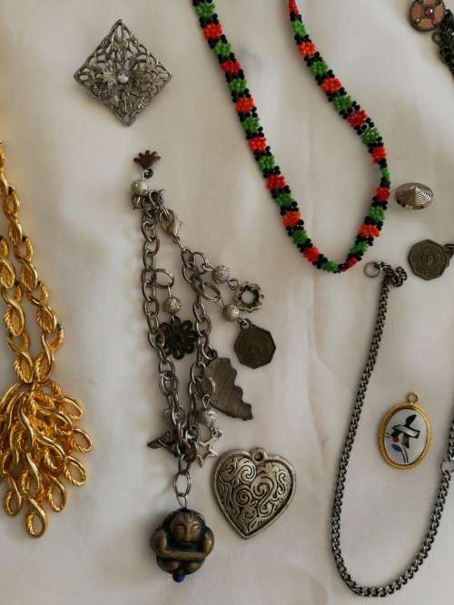 Mixed lot Jewellery