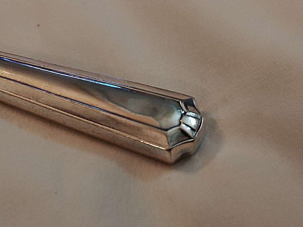 Art Deco Cooper Brothers, Rustless steel Sheffield Carving Knife