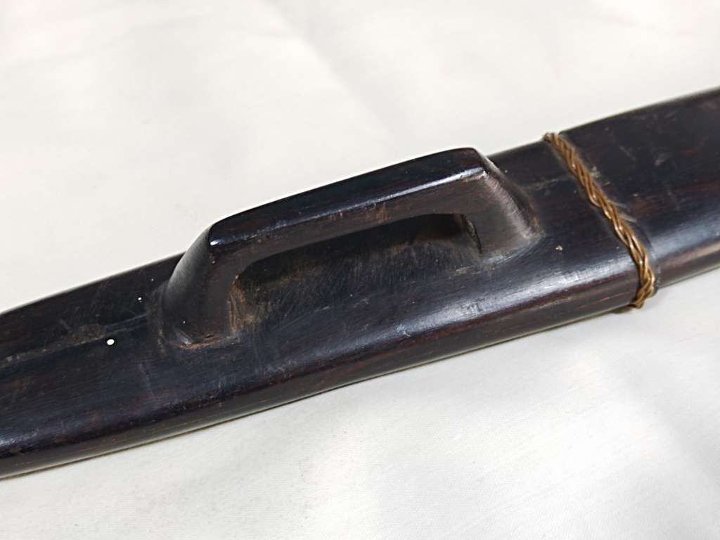 Ovambo Dagger with sheaf