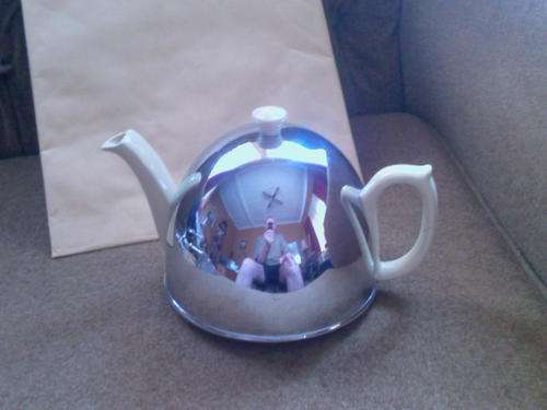 TEA POT WITH COVER