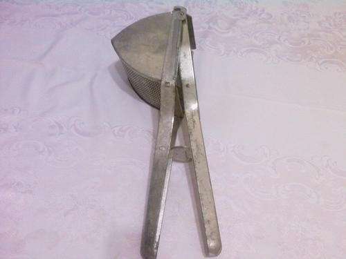 LARGE MASHER BY TALA