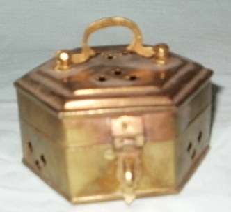 A NICE LITTLE BRASS BOX