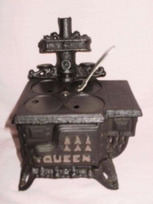MINIATURE COAL STOVE