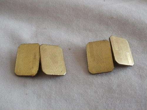PAIR OF VINTAGE CUFF LINKS