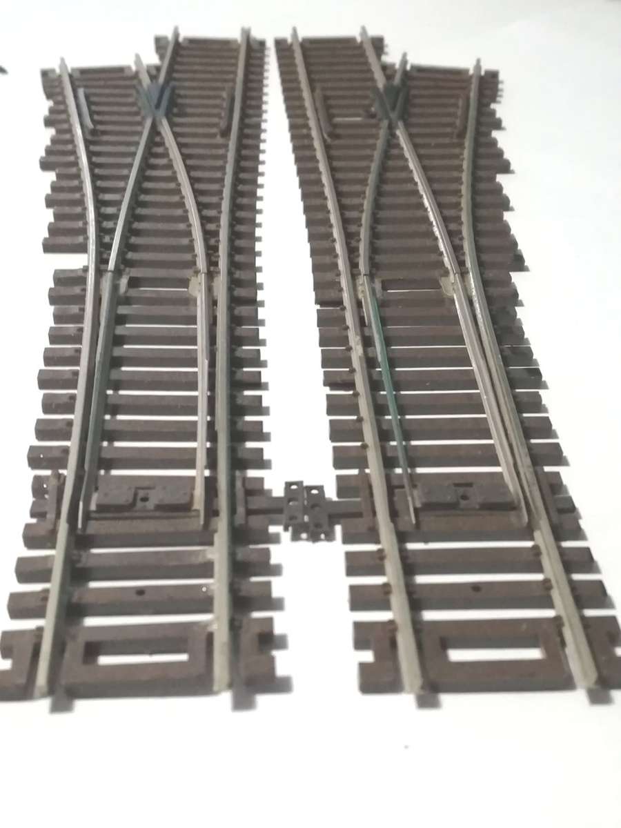 Atlas code 83 turnouts