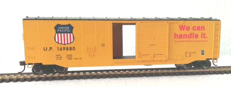 Bachmann Silver Series box car