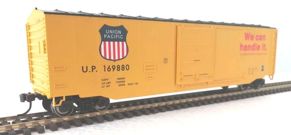 Bachmann Silver Series box car