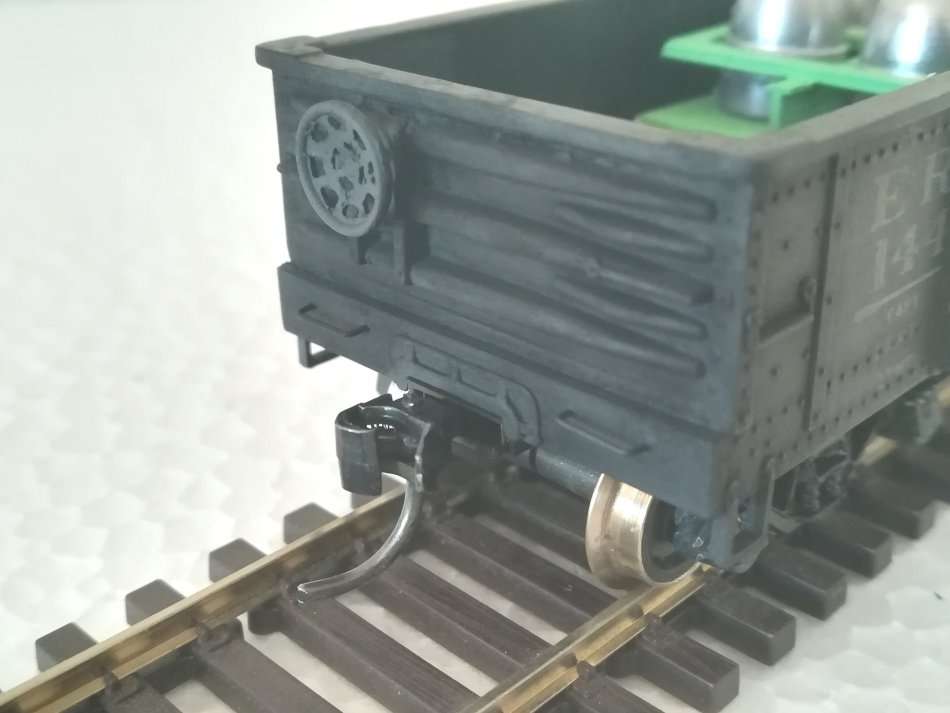 Erie gondola with load