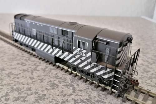Bachmann Fairbanks-Morse Locomotive