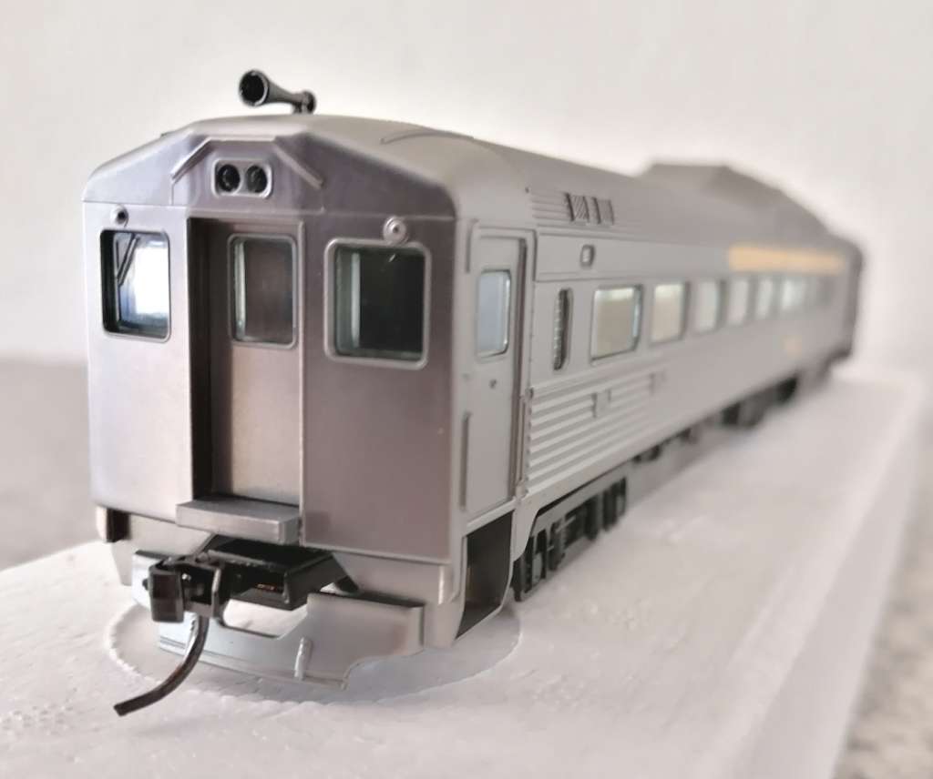 HO Budd RDC locomotive