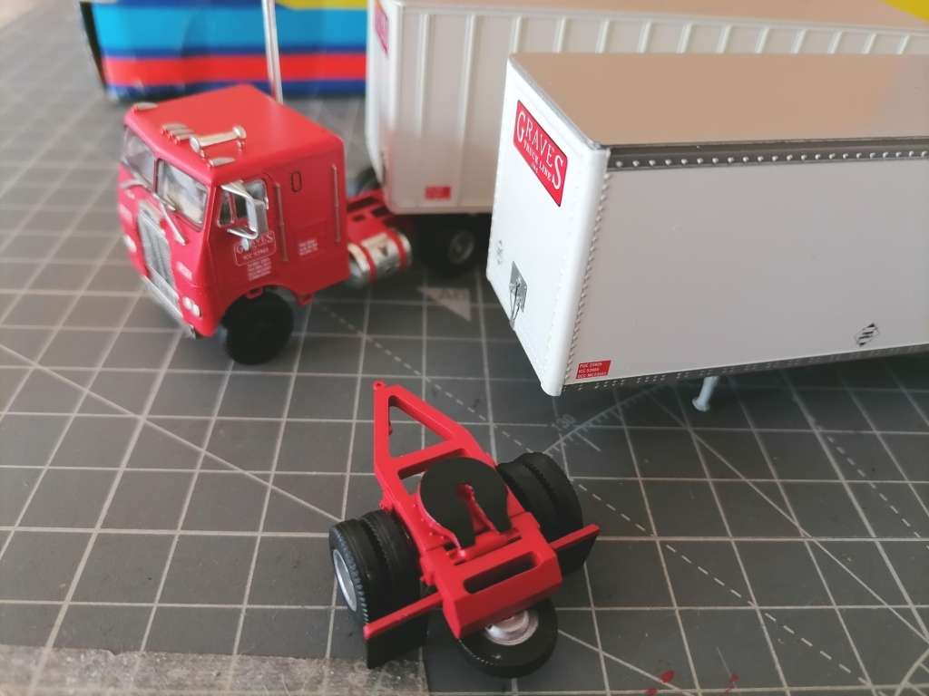 Athearn tractor & trailers