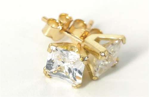 9ct Yellow Gold Cubic Zirconia Studs