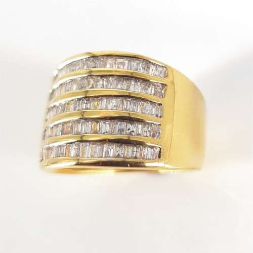 18ct Yellow Gold Baguette Cut Diamond Ring