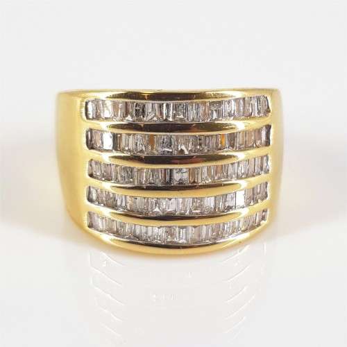 18ct Yellow Gold Baguette Cut Diamond Ring