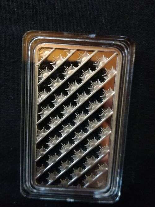 Silver Eagle Sunshine Minting inc .999 Fine Silver One Troy Ounce