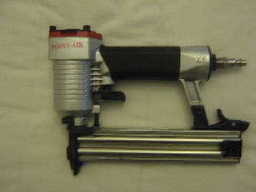 POINT AIR 32MM T-FYPE NAIL GUN  AND SERVICE KIT
