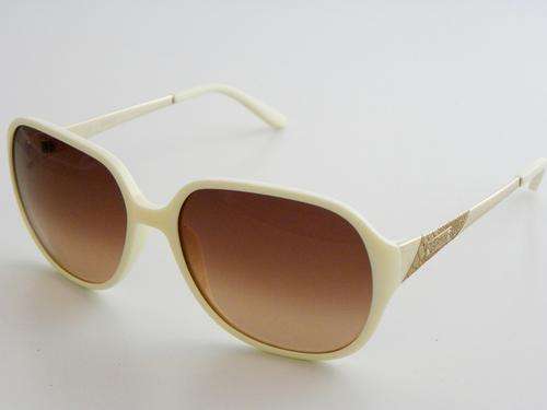 GUESS ladies sunglasses - 100% AUTHENTIC - brand new with hard case