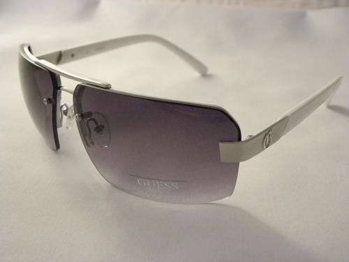 GUESS mens sunglasses - 100% AUTHENTIC - brand new with hard case