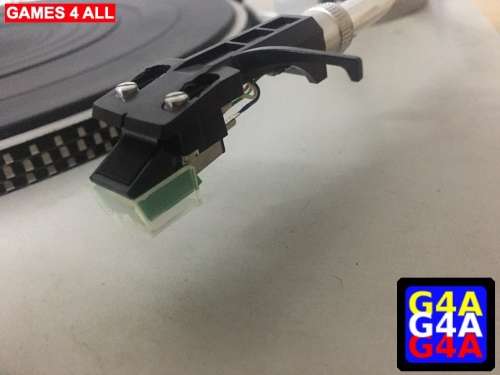 Technics SL-D212 Direct Drive Turntaple (ST)