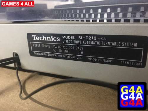 Technics SL-D212 Direct Drive Turntaple (ST)