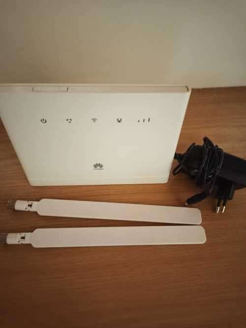 Hauwei B315 LTE Router (open to all networks)