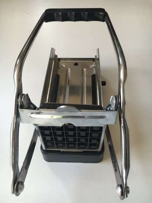 Potato Chipper Stainless Steel Vegetable Slicer French Fry Cutter Chopper Chips Tools