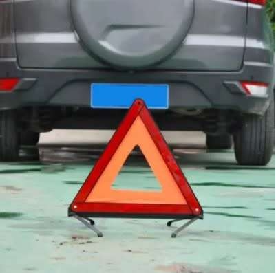 Auto Triangle Reflective Emergency Fault Safety Tripod Stop Parking Signs Folded