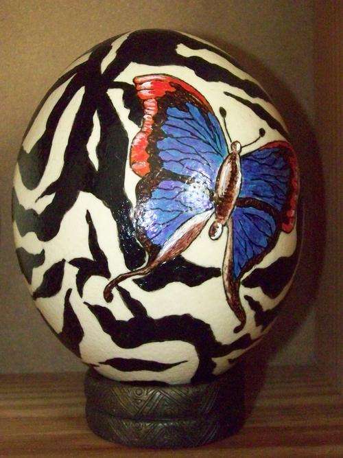 UNIQUE HAND-PAINTED OSTRICH EGG - please take a look