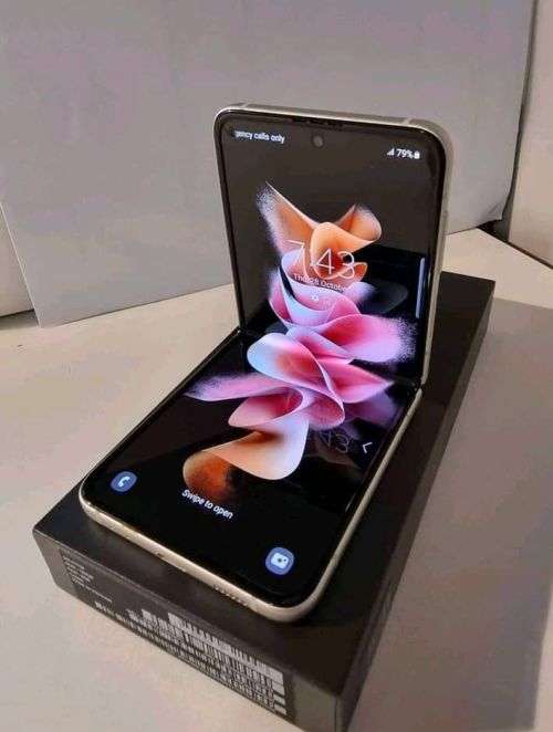 samsung galaxy z3 flip